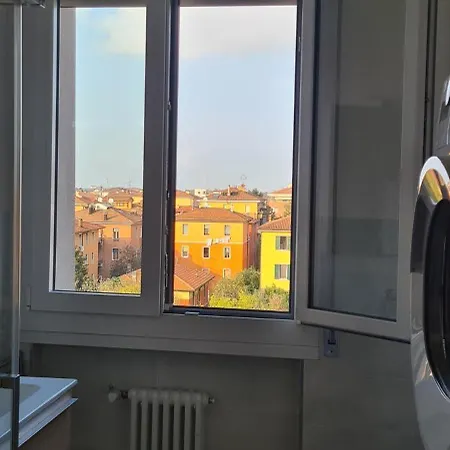 Casa Lucia 5th Floor Lägenhet Bologna